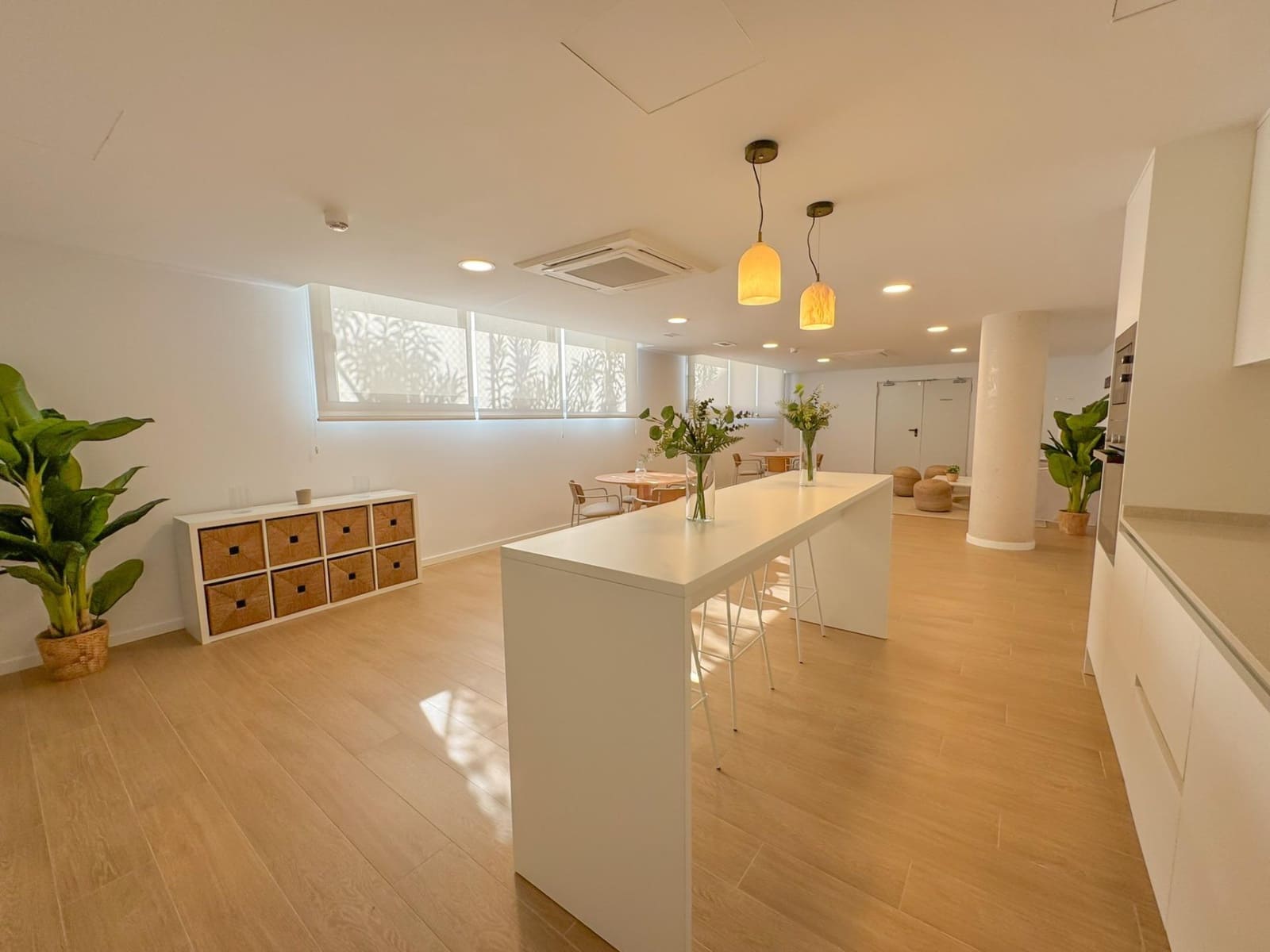 2 soveværelse Lejlighed til leje i Denia - € 1.500 (Ref: 9686425)