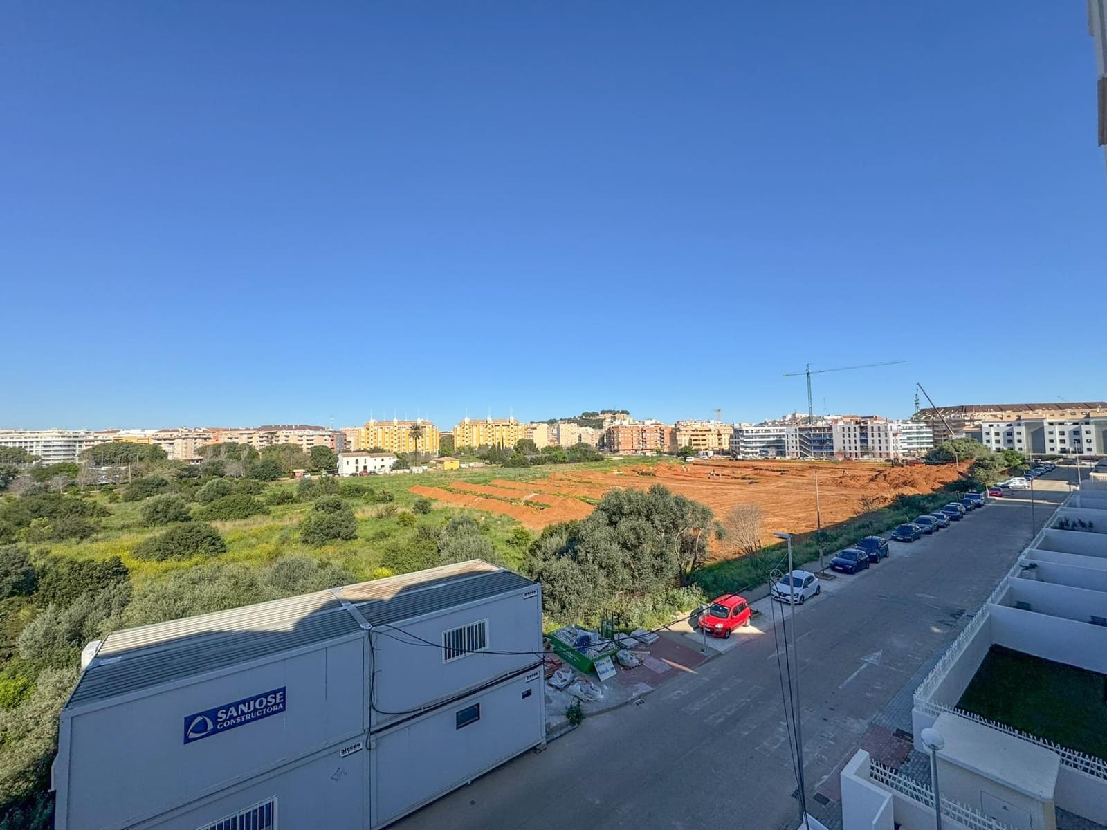 2 soveværelse Lejlighed til leje i Denia - € 1.500 (Ref: 9686425)