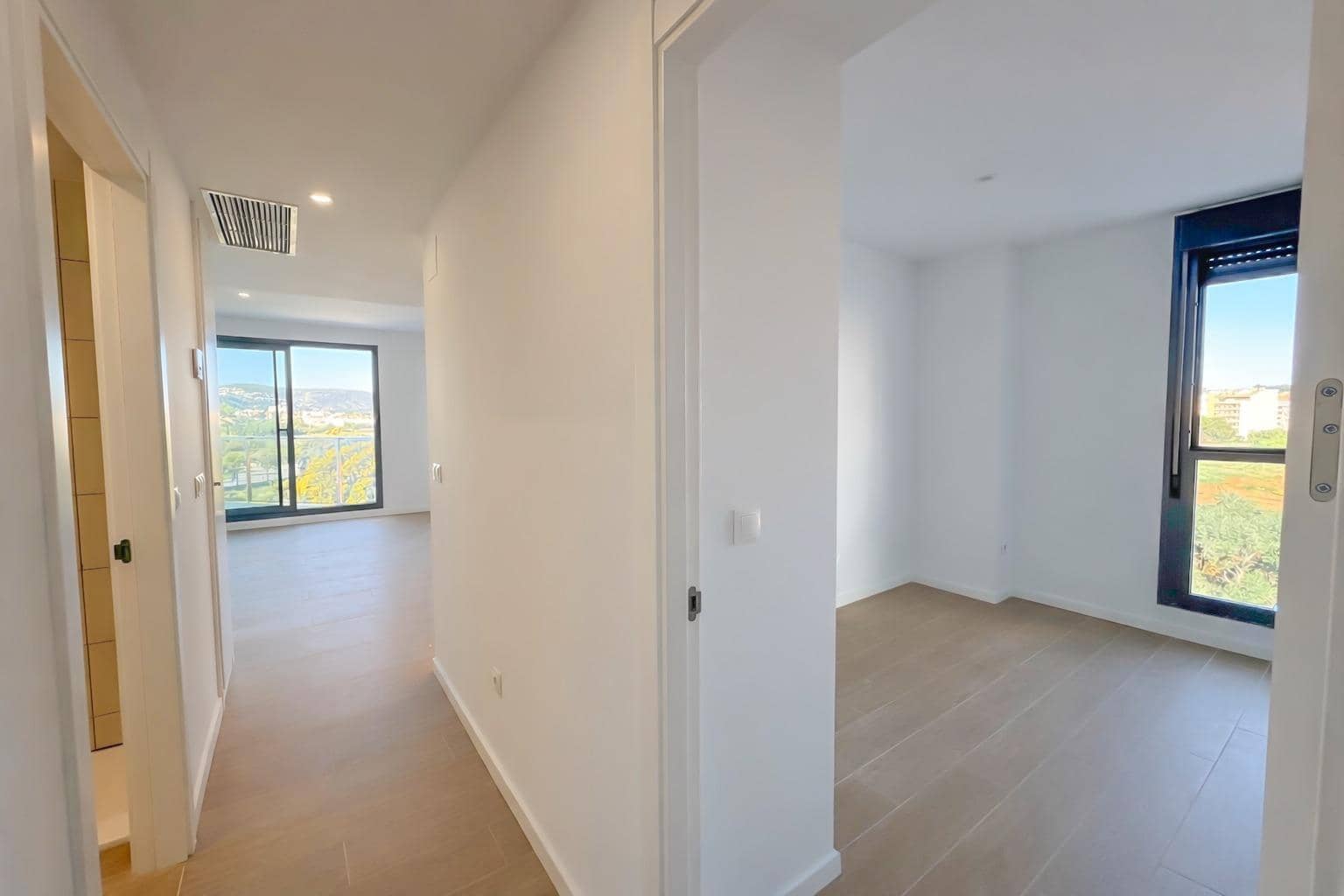 2 soveværelse Lejlighed til leje i Denia - € 1.500 (Ref: 9686425)