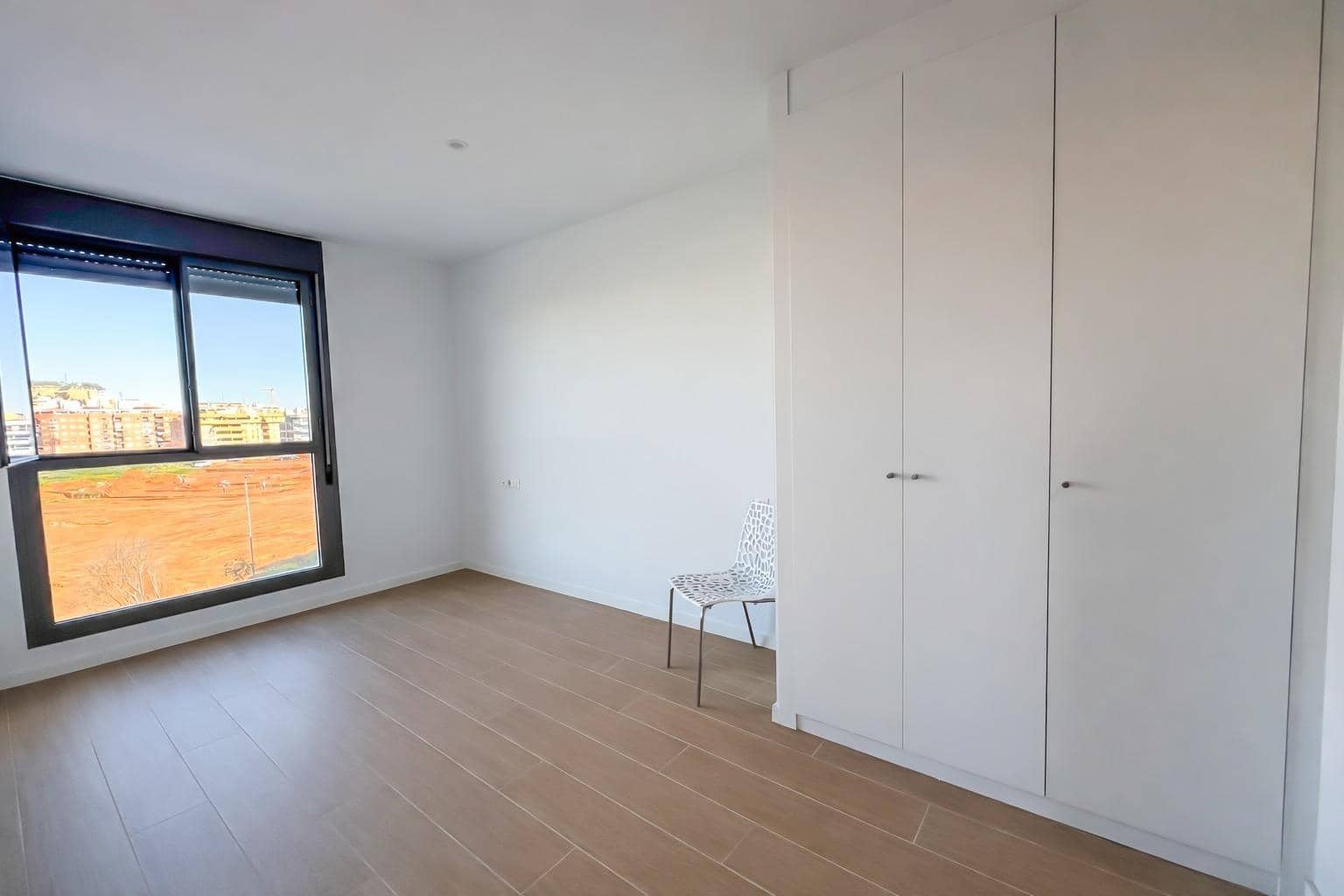 2 soveværelse Lejlighed til leje i Denia - € 1.500 (Ref: 9686425)