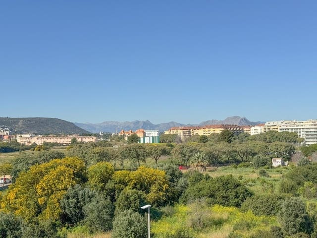 2 soveværelse Lejlighed til leje i El Montgó, Dénia - € 1.500 (Ref: 9686425)