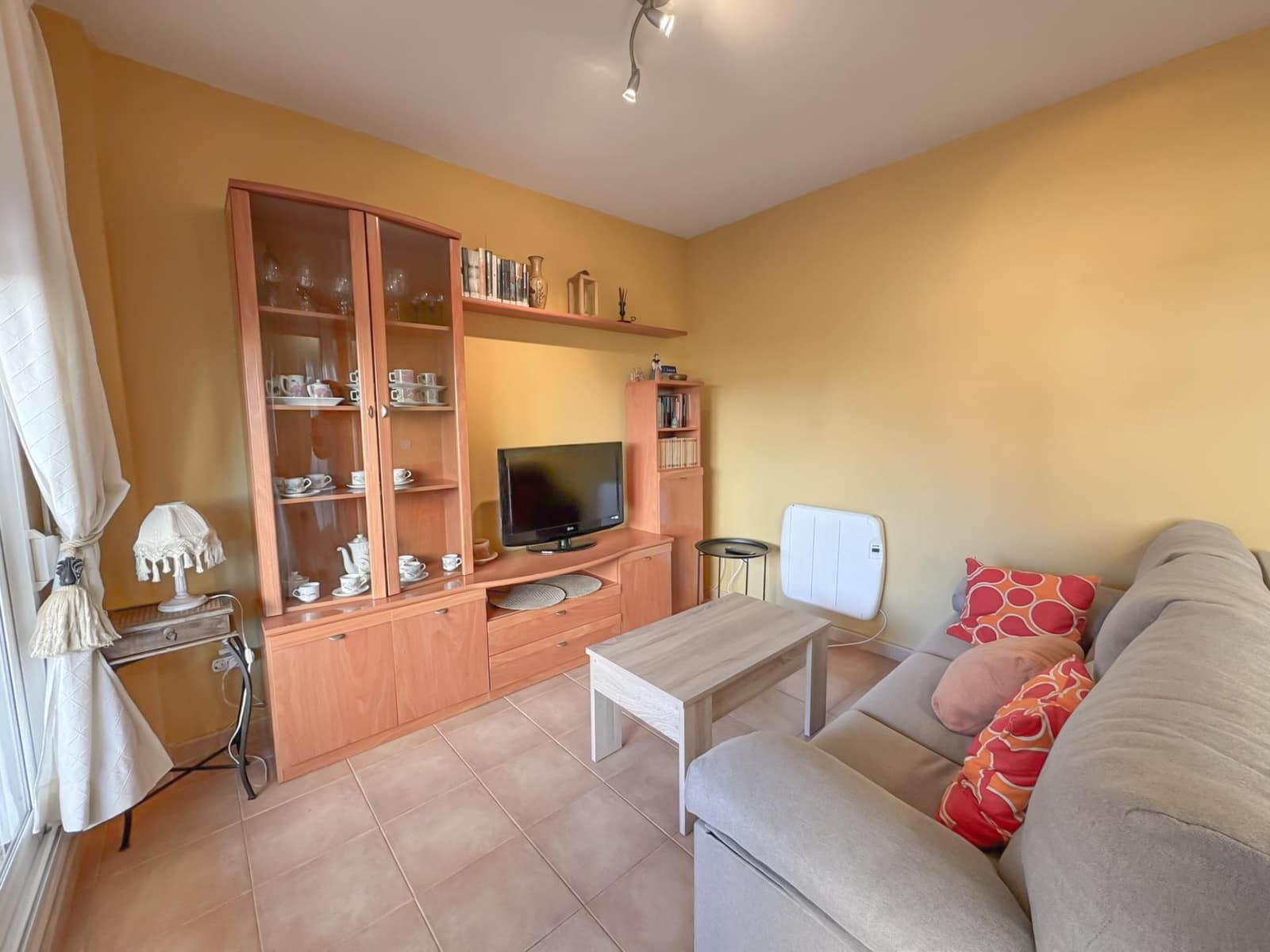 2 bedroom Apartment for sale in Denia - € 310,000 (Ref: 9735583)