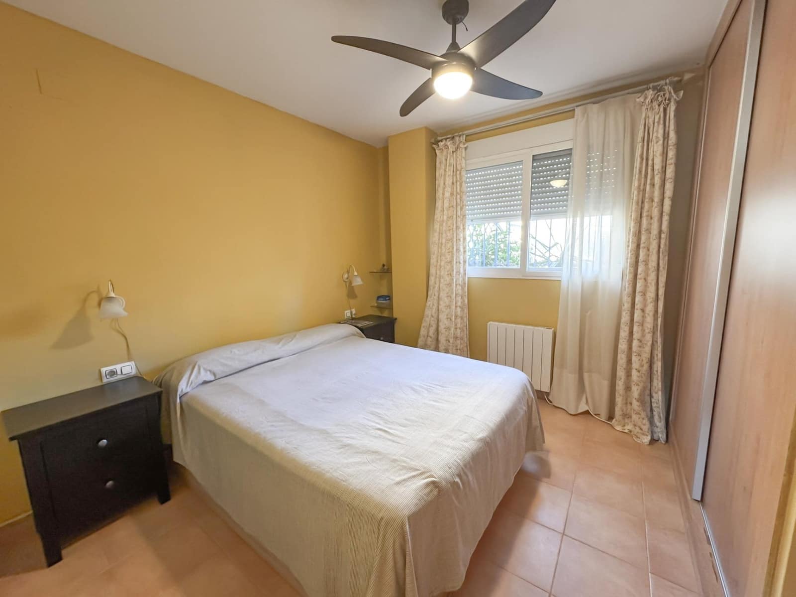 2 bedroom Apartment for sale in Denia - € 310,000 (Ref: 9735583)