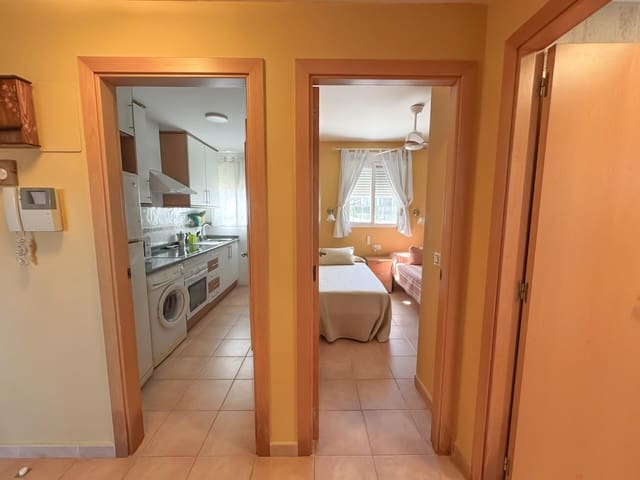 Apartamento de 2 habitaciones en Les Bovetes - La Felicidad, Dénia en venta - 310.000 € (Ref: 9735583)