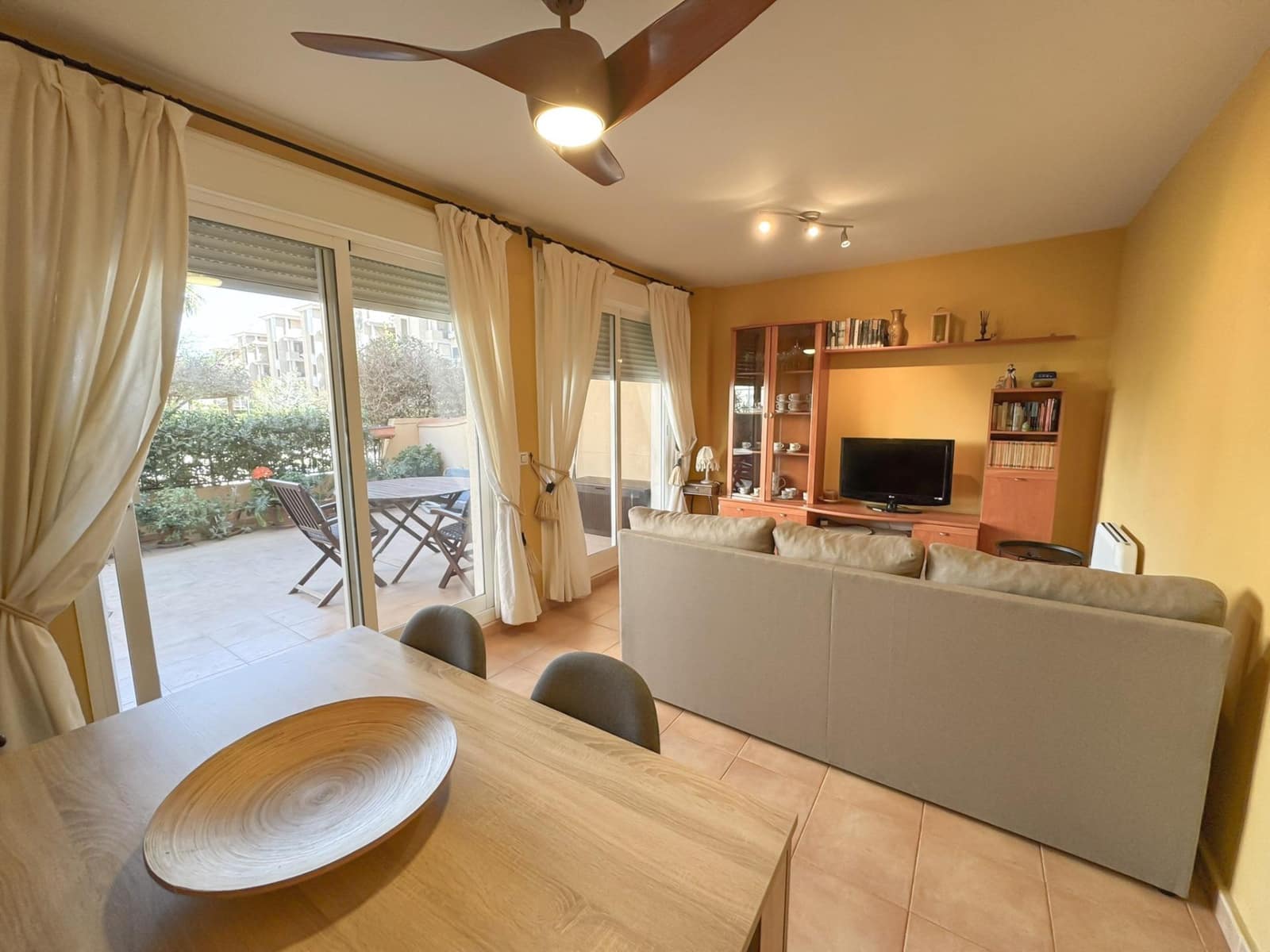 2 bedroom Apartment for sale in Denia - € 310,000 (Ref: 9735583)