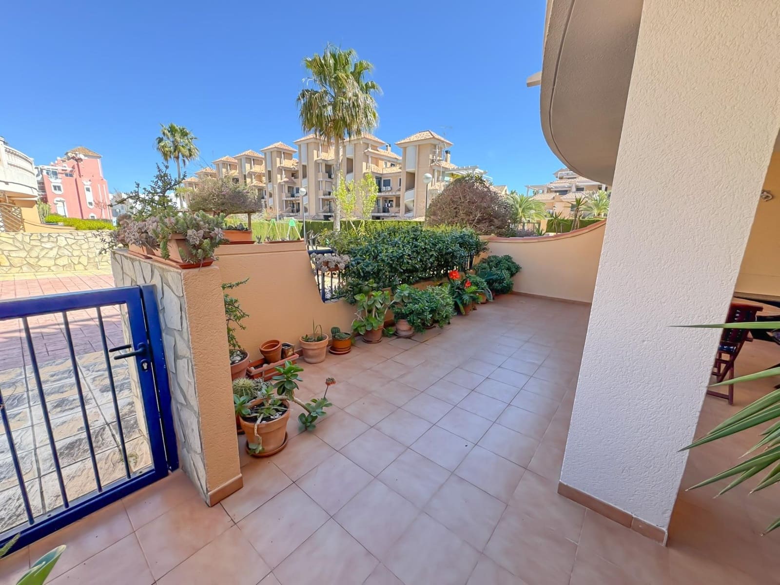 2 bedroom Apartment for sale in Denia - € 310,000 (Ref: 9735583)