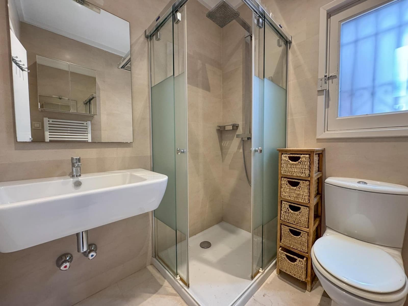 3 slaapkamer Villa te huur in Denia met zwembad garage - € 1.950 (Ref: 9778127)