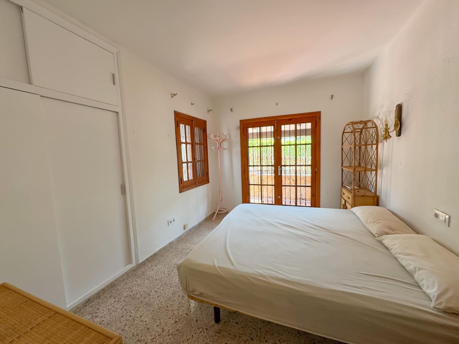 3 slaapkamer Villa te huur in Denia met zwembad garage - € 1.950 (Ref: 9778127)