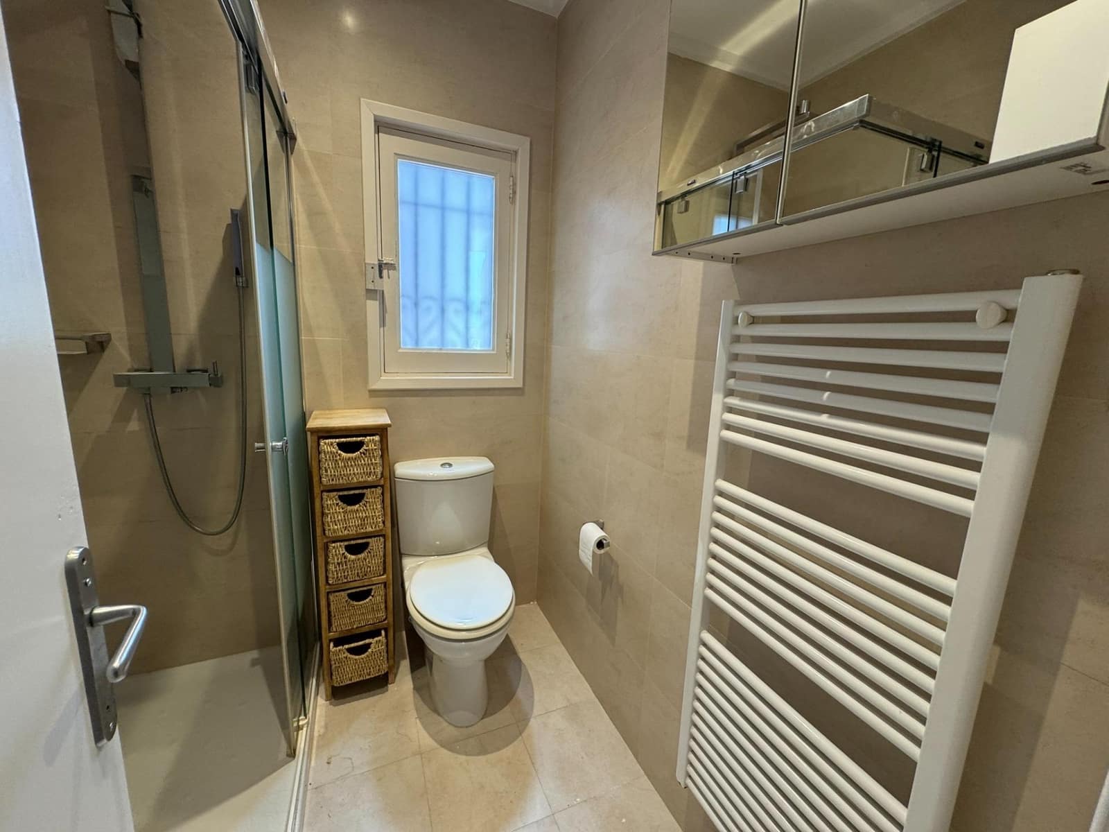 3 slaapkamer Villa te huur in Denia met zwembad garage - € 1.950 (Ref: 9778127)