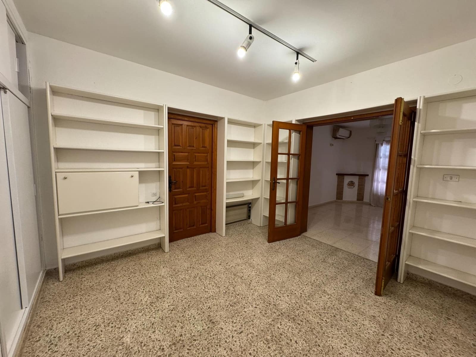 3 slaapkamer Villa te huur in Denia met zwembad garage - € 1.950 (Ref: 9778127)