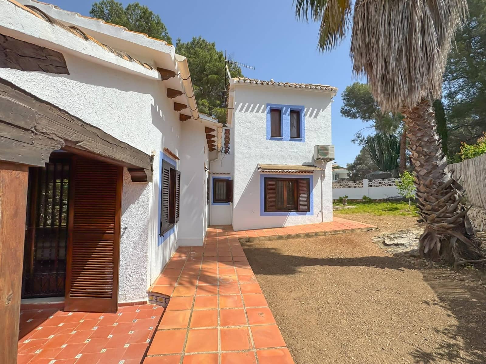3 slaapkamer Villa te huur in Denia met zwembad garage - € 1.950 (Ref: 9778127)