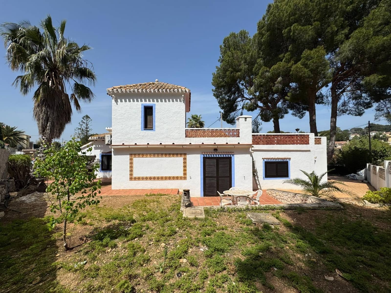 3 slaapkamer Villa te huur in Denia met zwembad garage - € 1.950 (Ref: 9778127)