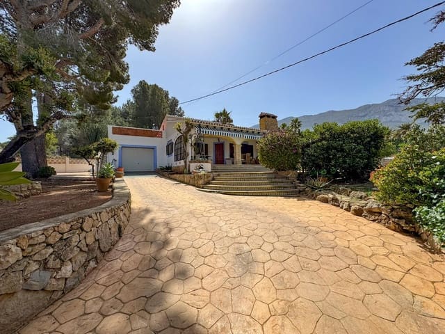 3 slaapkamer Villa te huur in El Montgó, Dénia met zwembad garage - € 1.950 (Ref: 9778127)