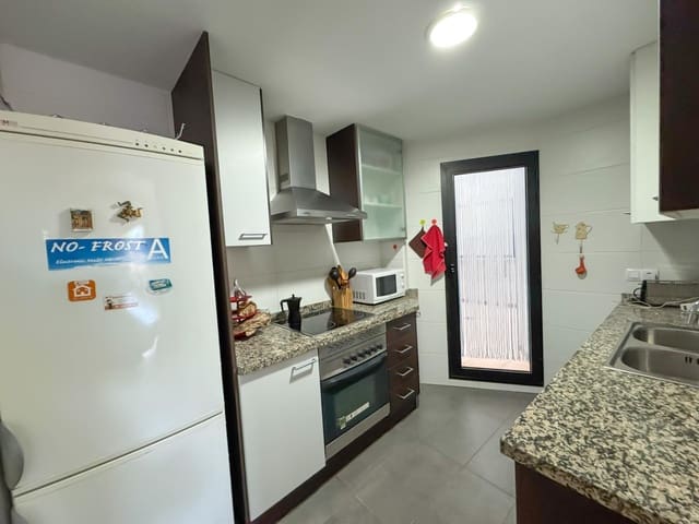 2 bedroom Apartment for rent in El Puerto, Dénia with garage - € 950 (Ref: 9778128)
