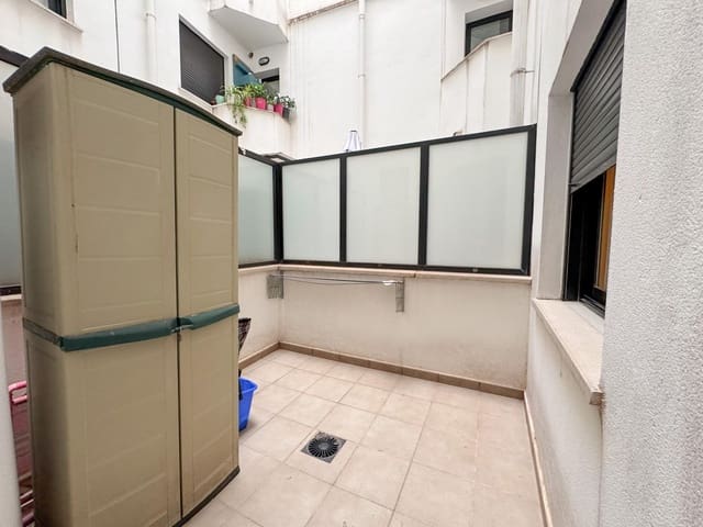 2 bedroom Apartment for rent in El Puerto, Dénia with garage - € 950 (Ref: 9778128)