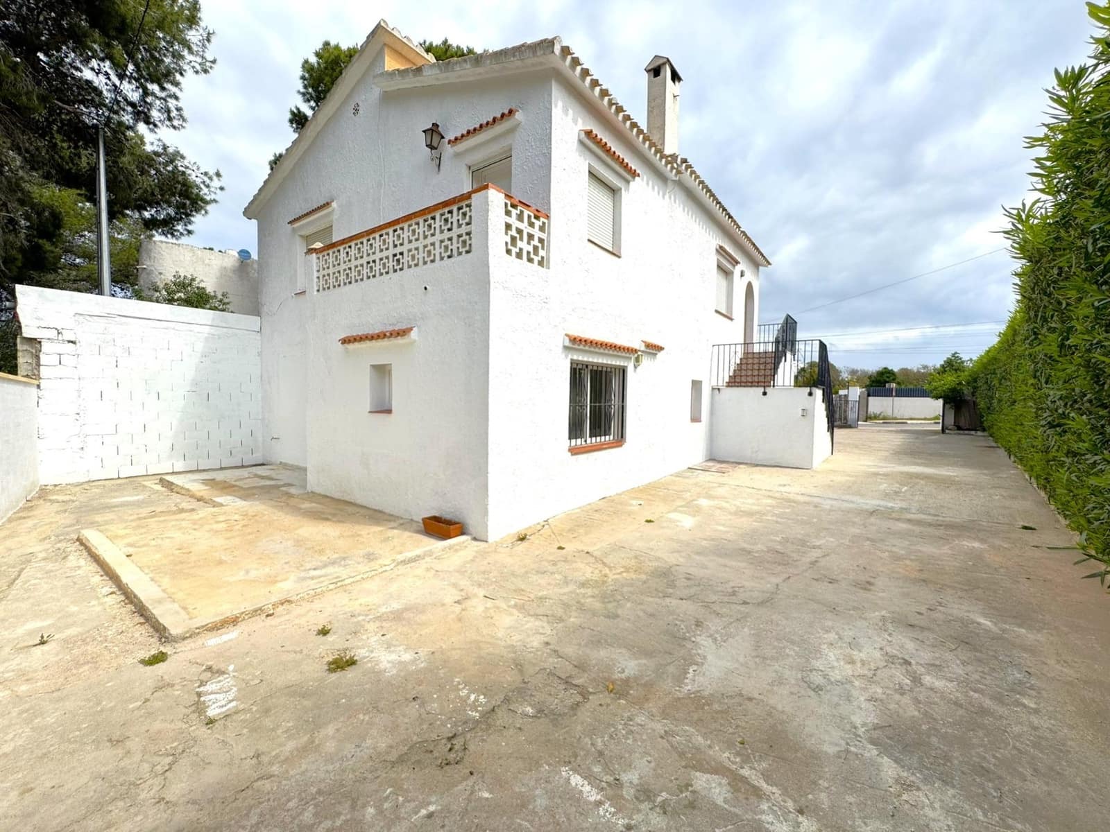 5 sovrum Villa till salu i Denia med garage - 590 000 € (Ref: 9807952)