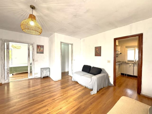 5 bedroom Villa for sale in Dénia with garage - € 590,000 (Ref: 9807952)