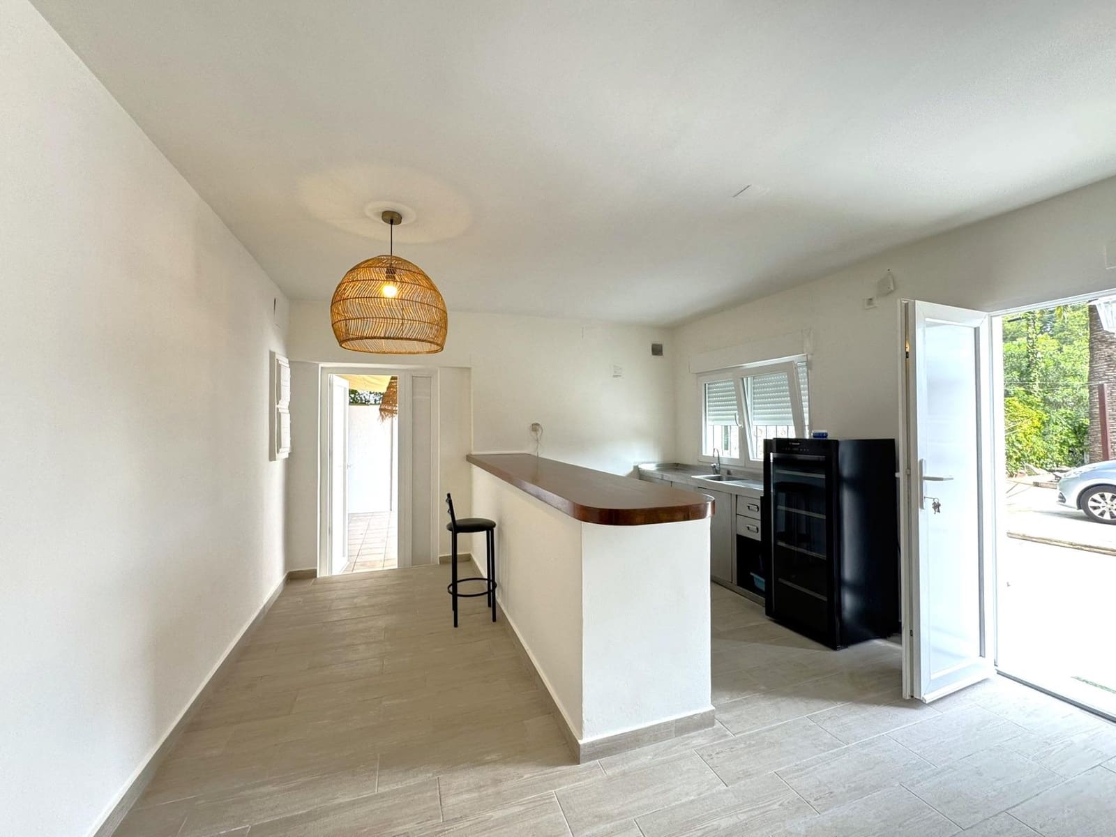 5 bedroom Villa for sale in Denia with garage - € 590,000 (Ref: 9807952)