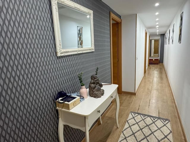 3 sovrum Lägenhet till salu i Centro Urbano, Dénia - 273 000 € (Ref: 9820502)