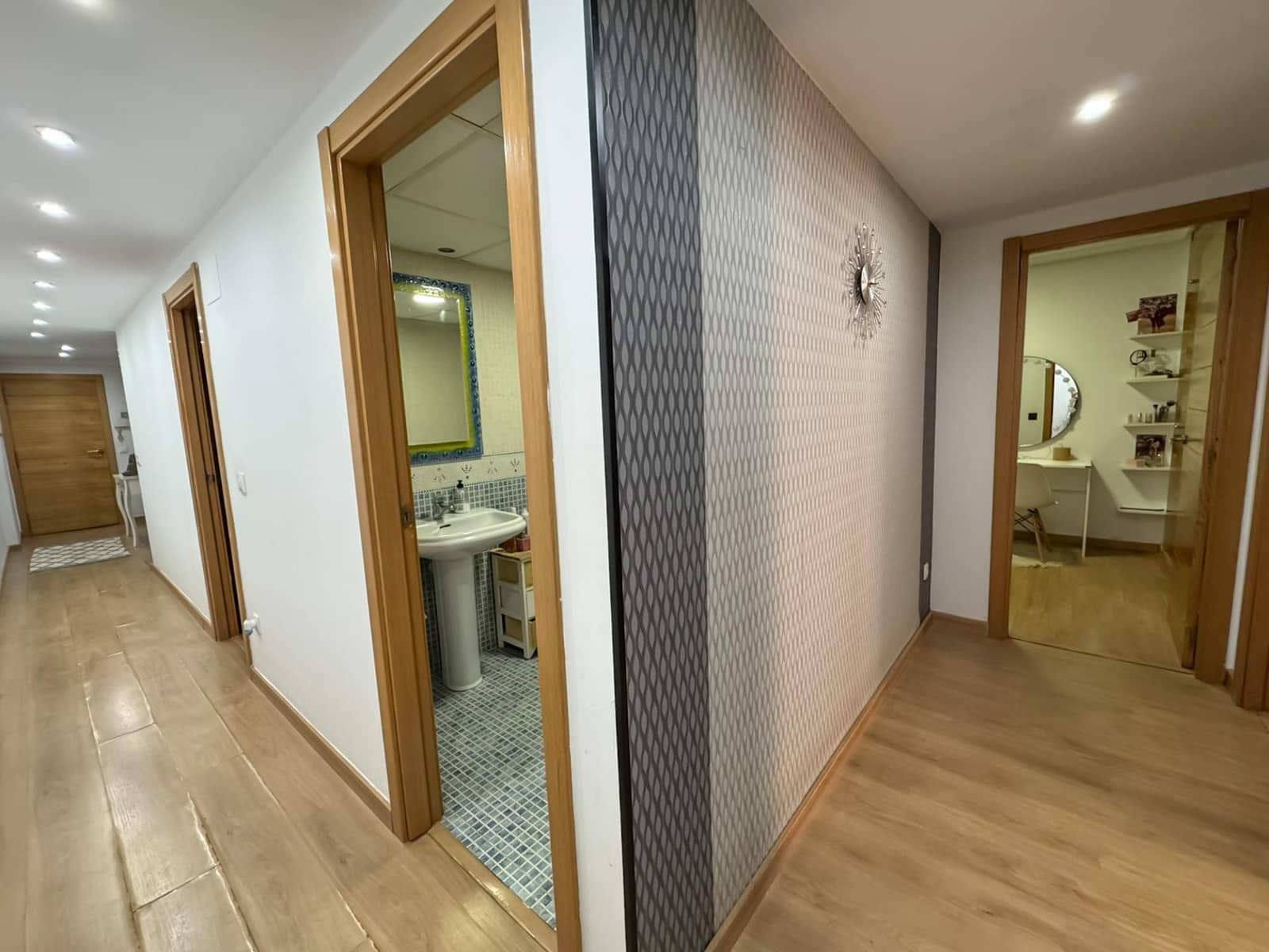 Piso de 3 habitaciones en Dénia en venta - 273.000 € (Ref: 9820502)