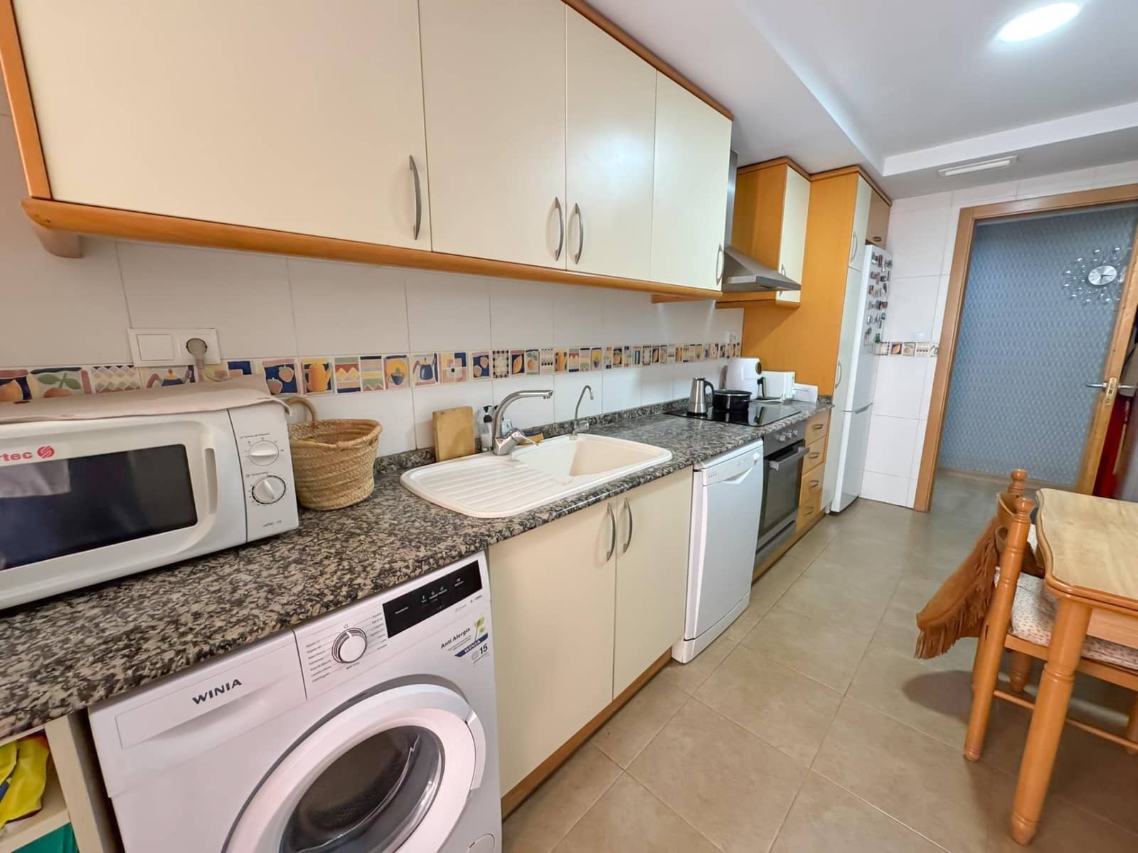Piso de 3 habitaciones en Dénia en venta - 273.000 € (Ref: 9820502)
