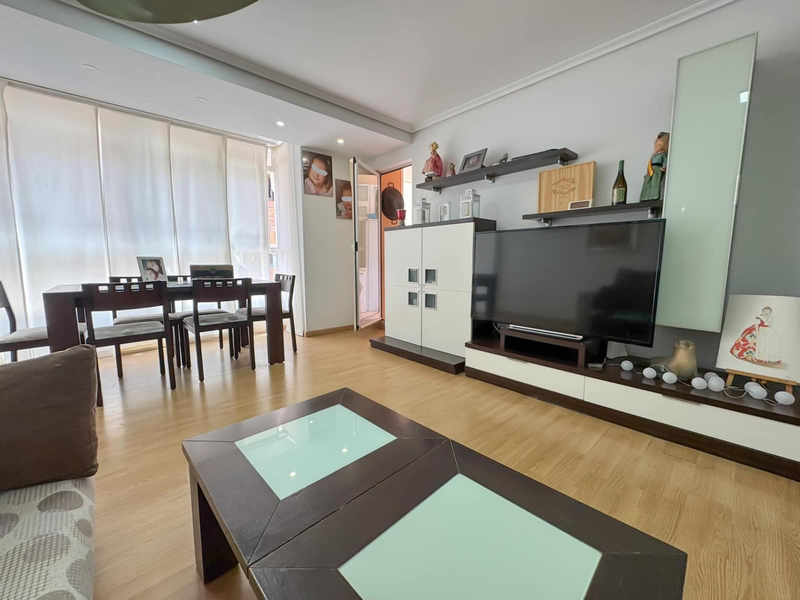 Piso de 3 habitaciones en Dénia en venta - 273.000 € (Ref: 9820502)