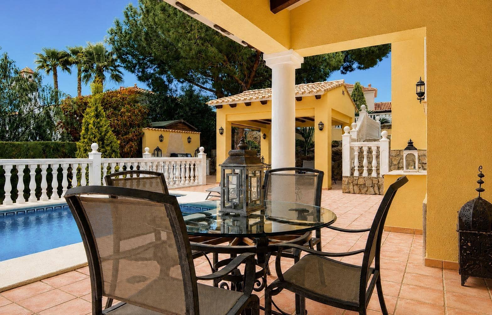 Chalet de 3 habitaciones en La Sella en venta con piscina - 660.000 € (Ref: 9836666)