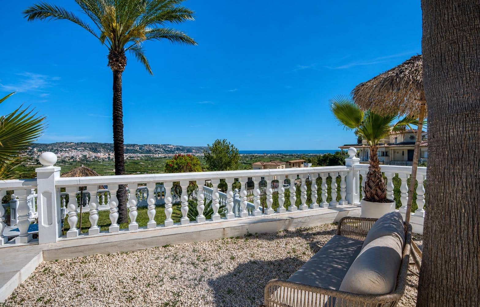 3 bedroom Villa for sale in Javea / Xabia with pool - € 995,000 (Ref: 9836667)