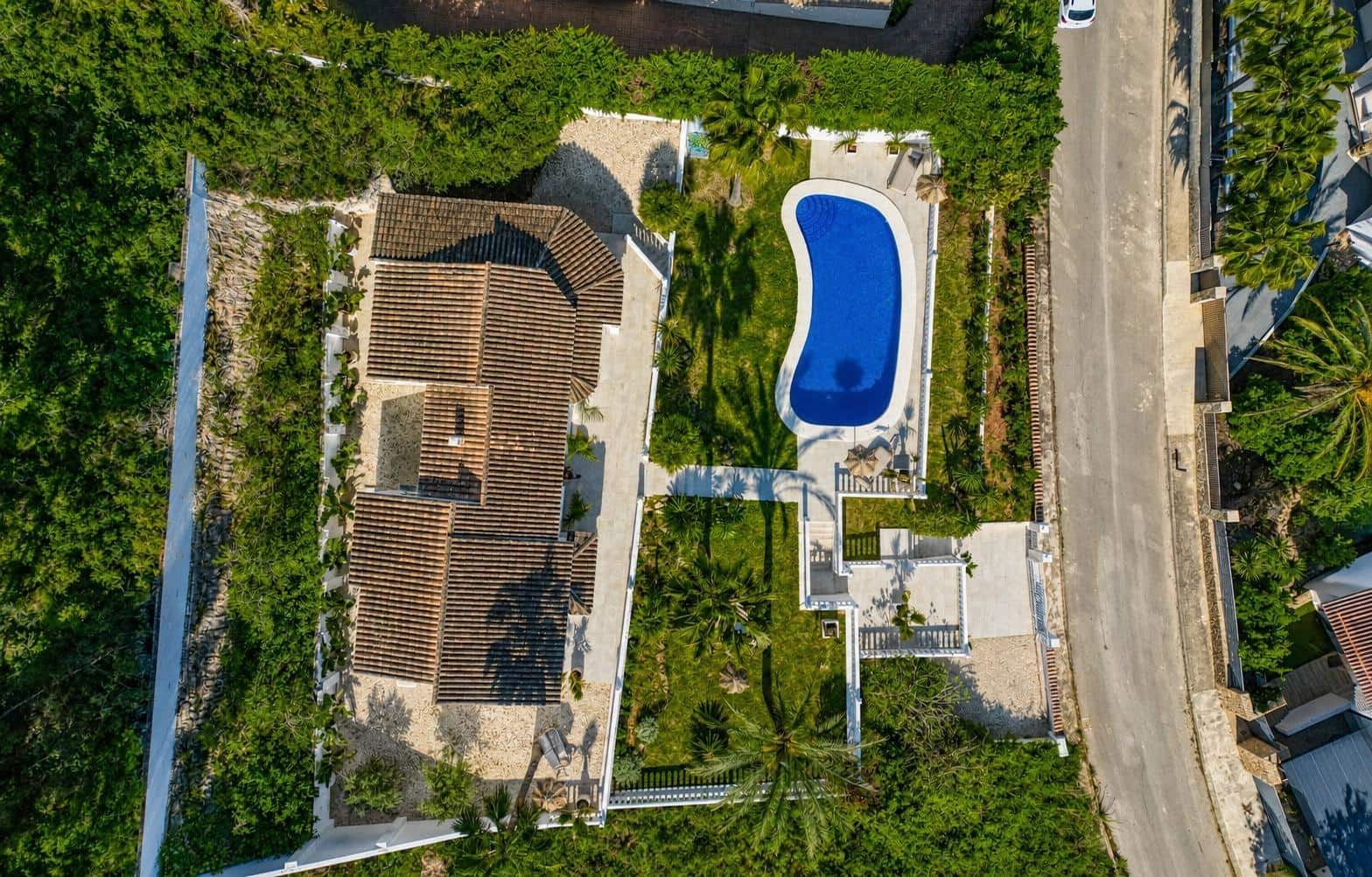 3 bedroom Villa for sale in Javea / Xabia with pool - € 995,000 (Ref: 9836667)