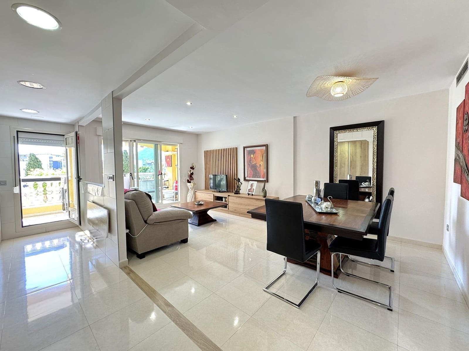 3 bedroom Apartment for sale in Denia with pool garage - € 345,000 (Ref: 9846239)