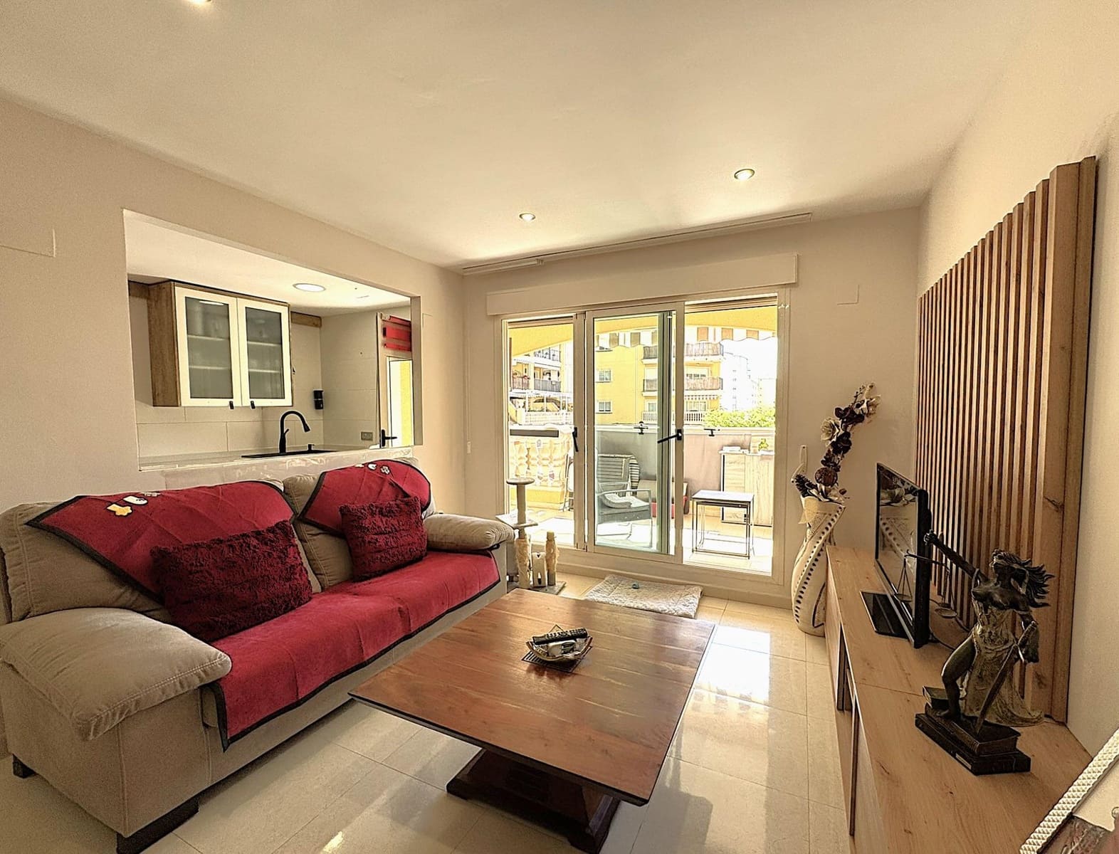 3 bedroom Apartment for sale in Denia with pool garage - € 345,000 (Ref: 9846239)