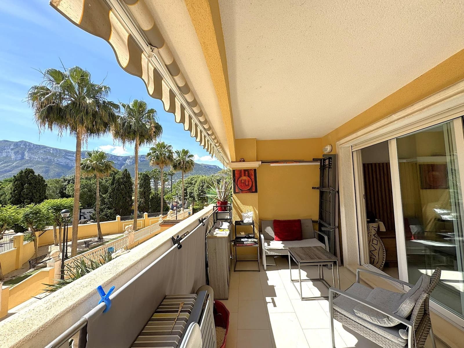 3 bedroom Apartment for sale in Denia with pool garage - € 345,000 (Ref: 9846239)