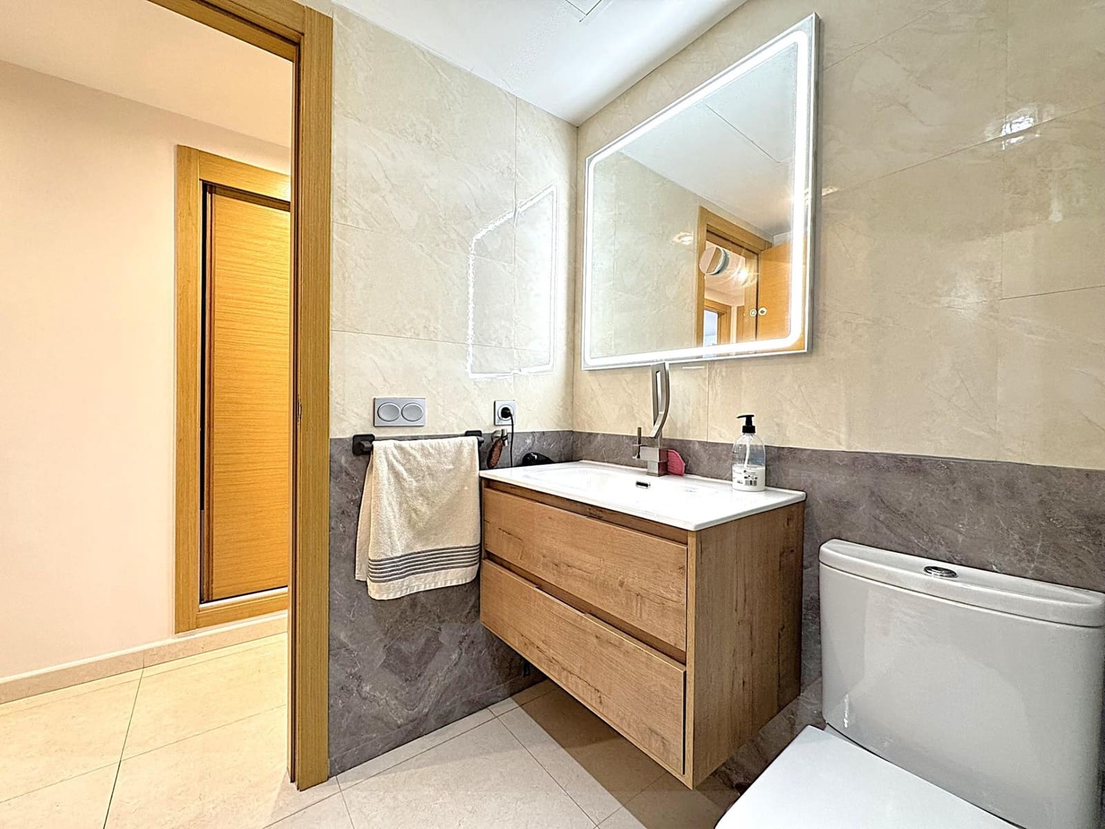 3 bedroom Apartment for sale in Denia with pool garage - € 345,000 (Ref: 9846239)
