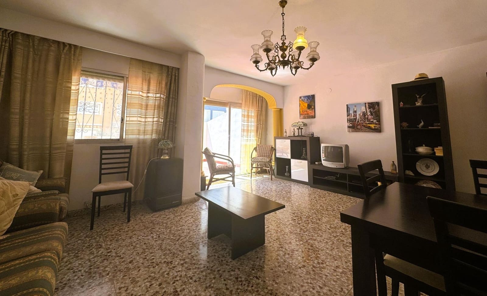3 bedroom Flat for sale in Denia - € 185,000 (Ref: 9860102)
