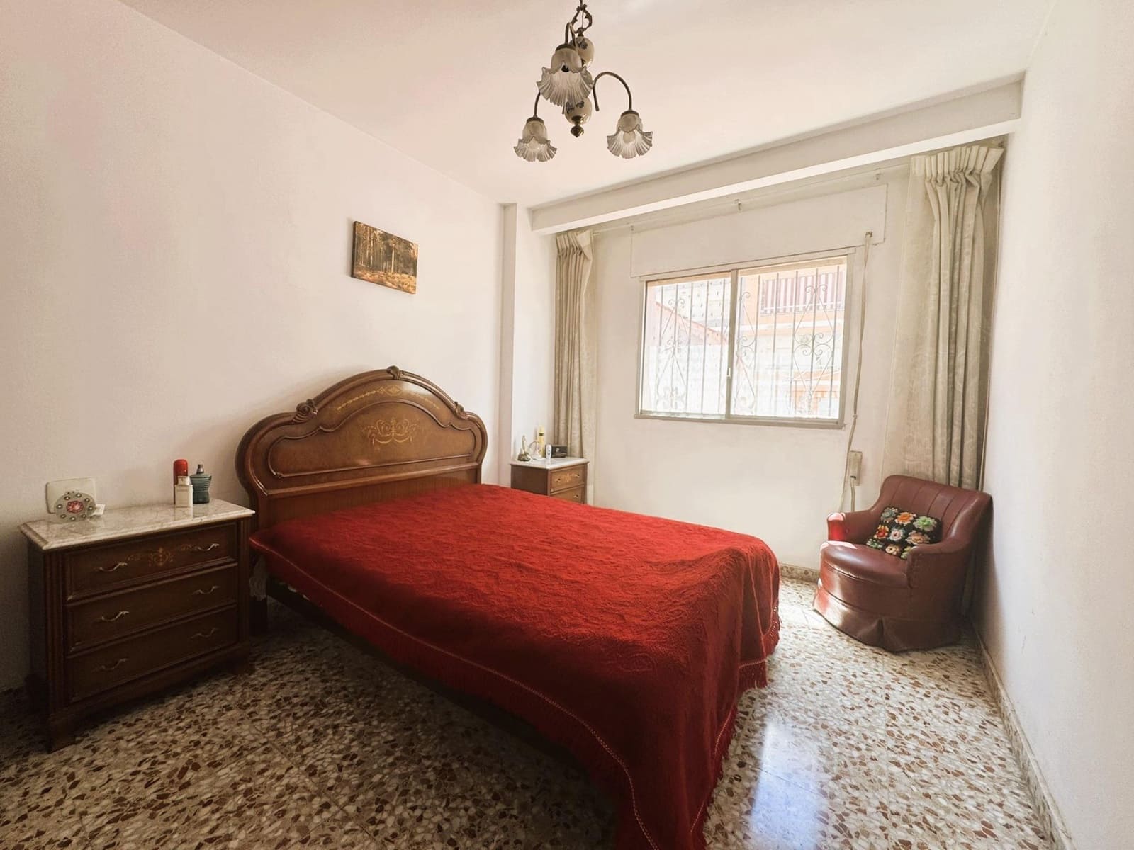 3 bedroom Flat for sale in Denia - € 185,000 (Ref: 9860102)