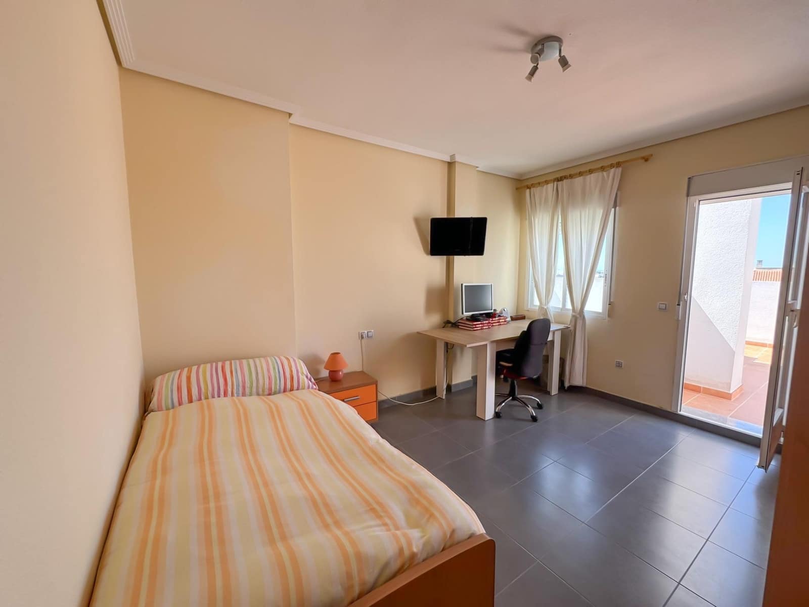 3 bedroom Penthouse for sale in Ondara - € 265,000 (Ref: 9876423)