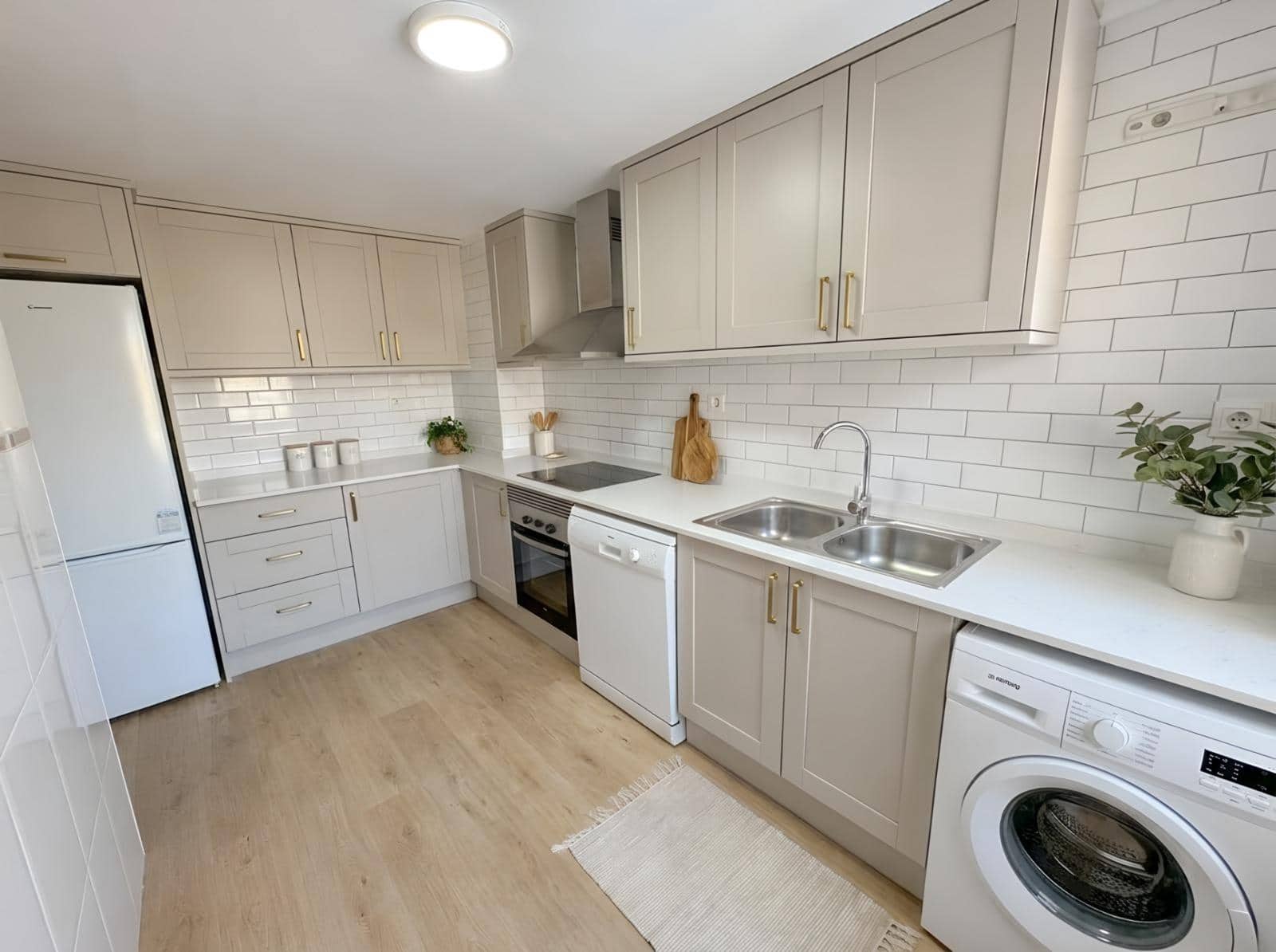 3 Zimmer Apartment zu verkaufen in Denia - 280.000 € (Ref: 9881939)