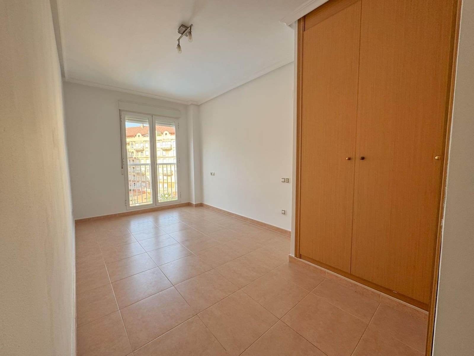 3 Zimmer Apartment zu verkaufen in Denia - 280.000 € (Ref: 9881939)