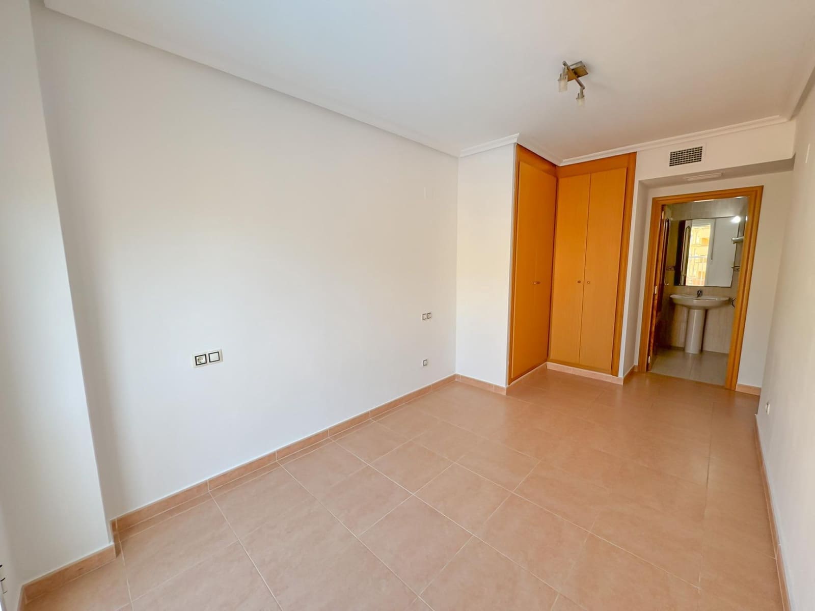 3 Zimmer Apartment zu verkaufen in Denia - 280.000 € (Ref: 9881939)