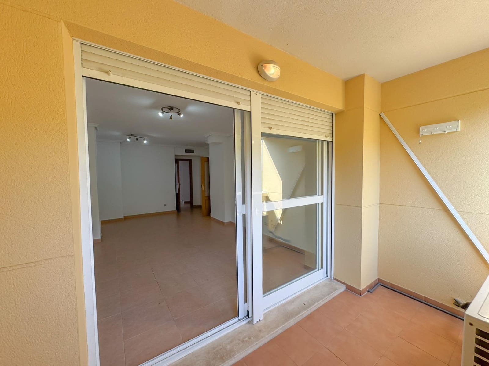 3 Zimmer Apartment zu verkaufen in Denia - 280.000 € (Ref: 9881939)