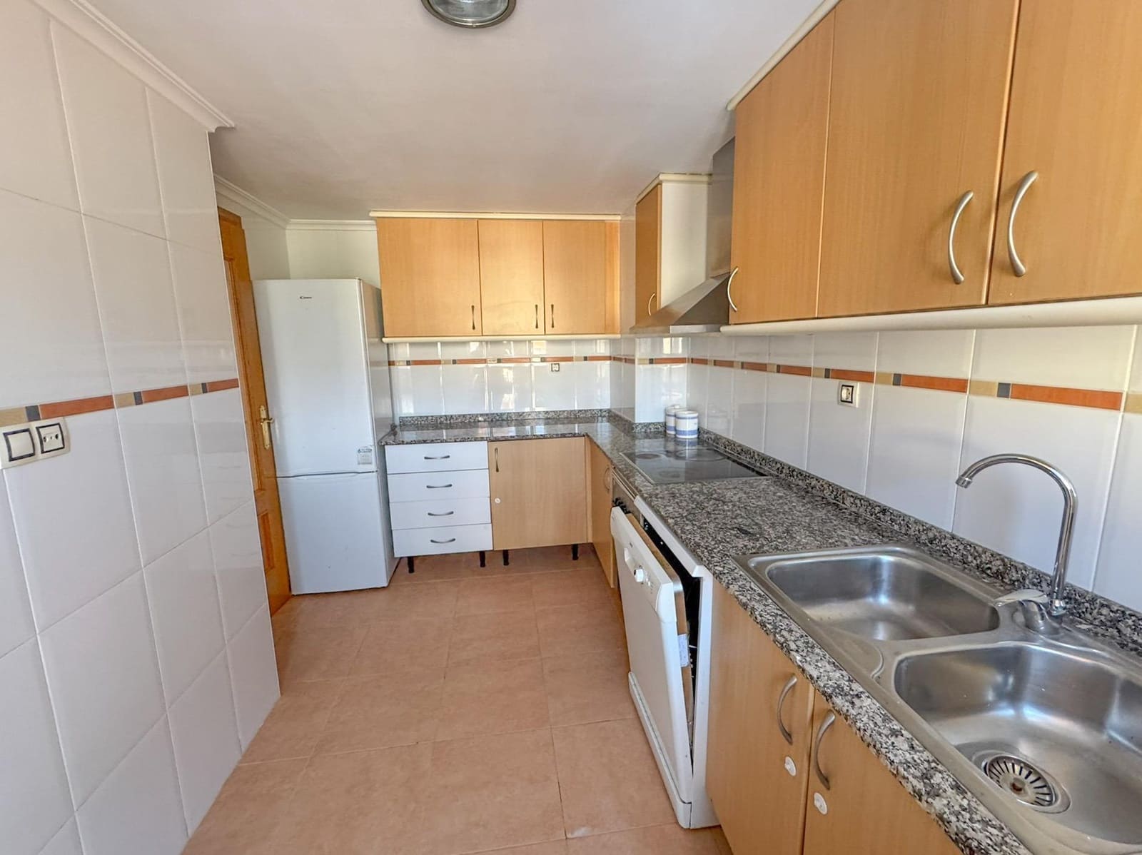 3 Zimmer Apartment zu verkaufen in Denia - 280.000 € (Ref: 9881939)