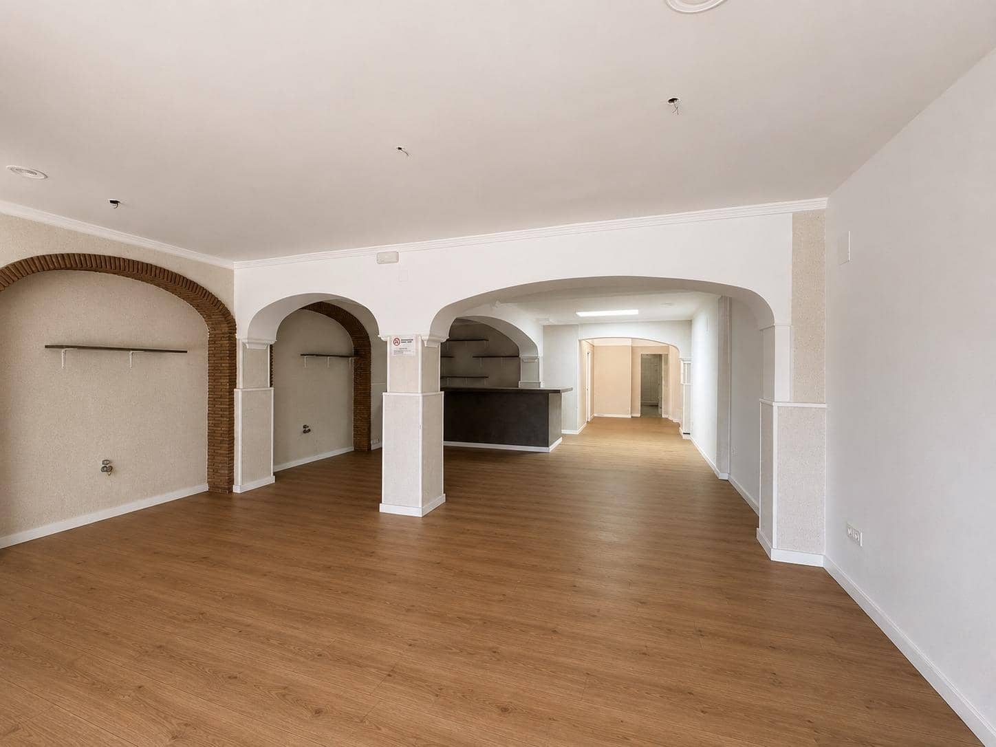 Gewerbe zu vermieten in Denia - 4.000 € (Ref: 9922311)