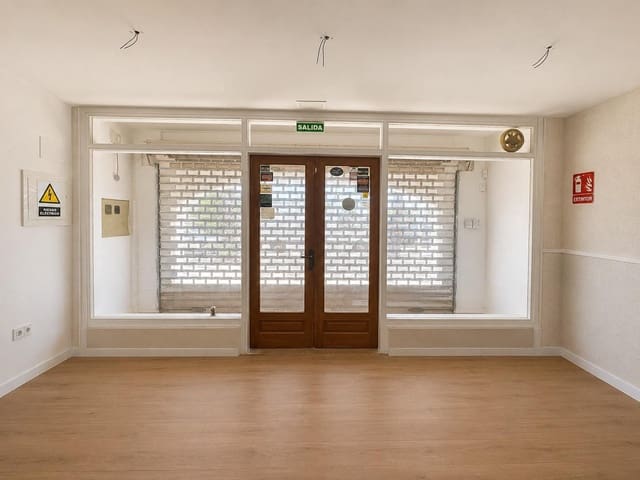 Gewerbe zu vermieten in Centro Urbano, Dénia - 4.000 € (Ref: 9922311)