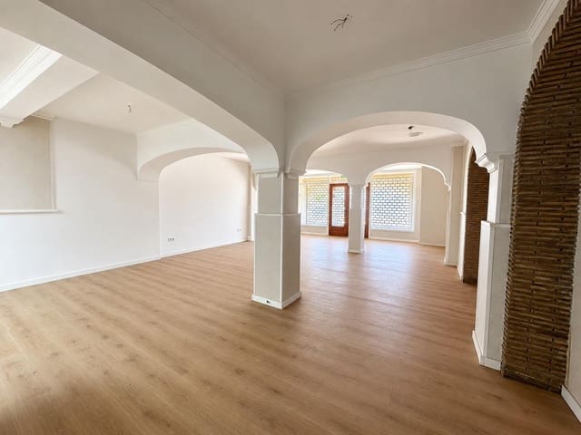 Gewerbe zu vermieten in Centro Urbano, Dénia - 4.000 € (Ref: 9922311)