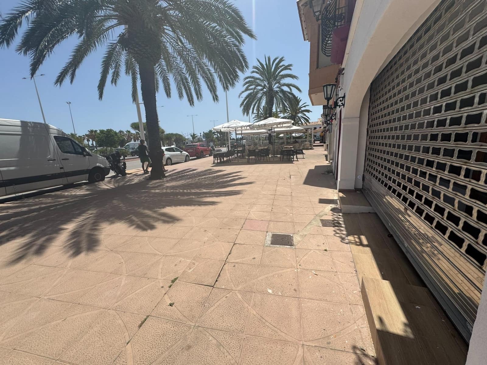 Gewerbe zu vermieten in Denia - 4.000 € (Ref: 9922311)