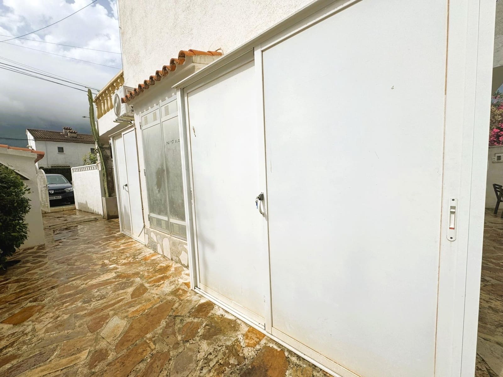 3 makuuhuone Rivitalo myytävänä paikassa Denia mukana uima-altaan - 320 000 € (Ref: 9927403)