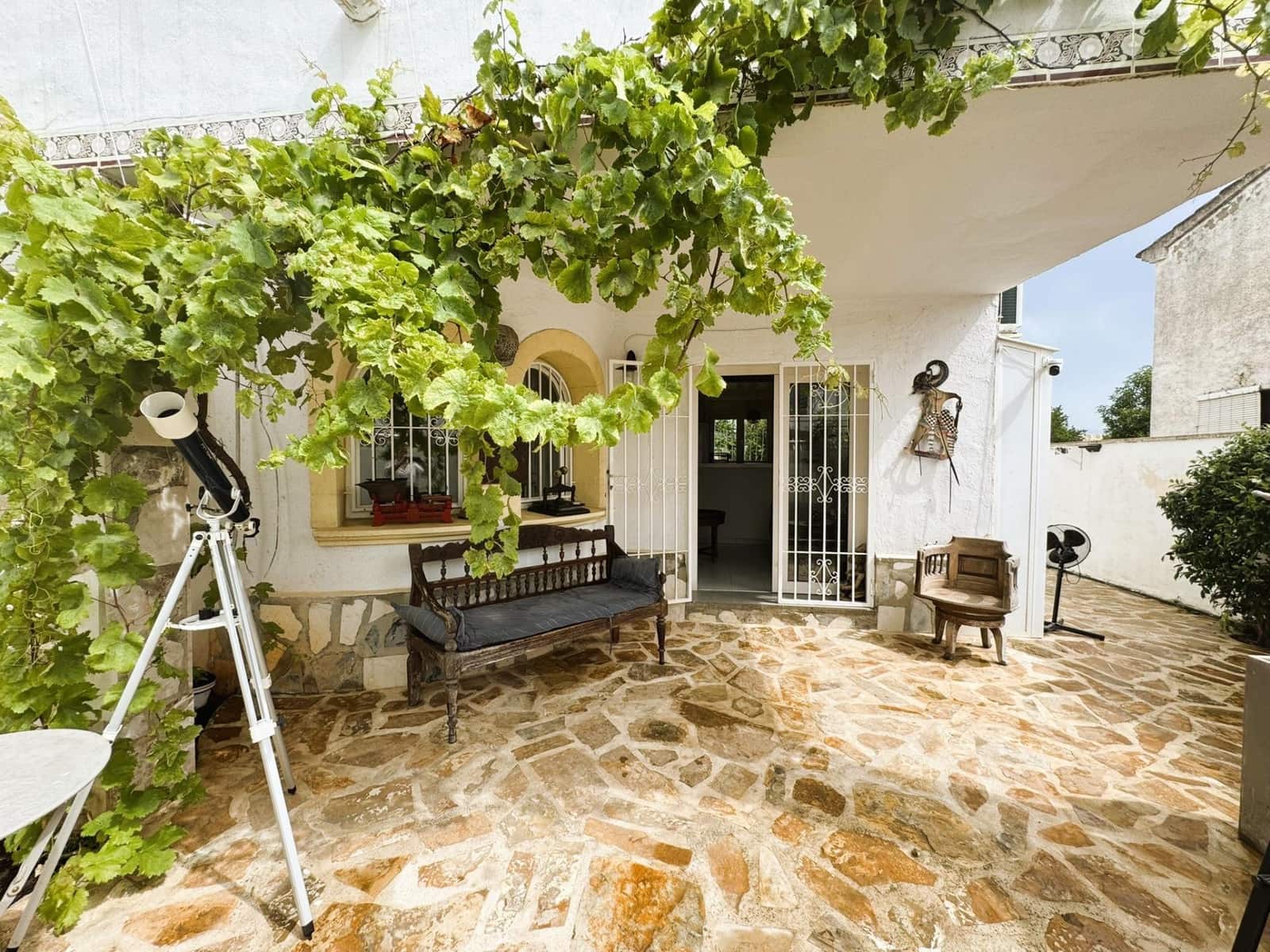 3 makuuhuone Rivitalo myytävänä paikassa Denia mukana uima-altaan - 320 000 € (Ref: 9927403)
