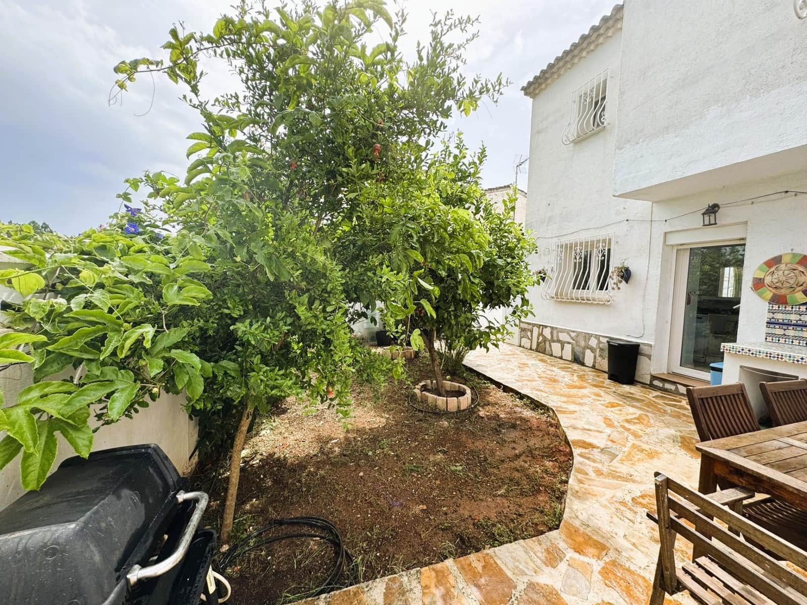 3 makuuhuone Rivitalo myytävänä paikassa Denia mukana uima-altaan - 320 000 € (Ref: 9927403)