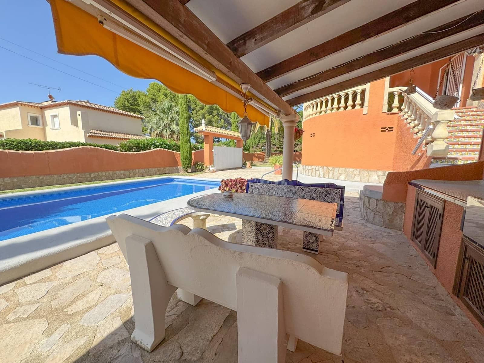 3 soverom Villa til salgs i Denia med svømmebasseng garasje - € 639 000 (Ref: 9934206)