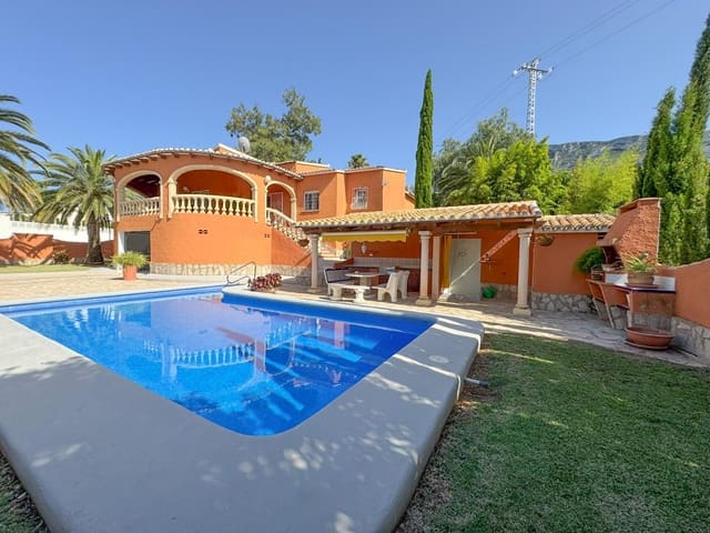 3 soverom Villa til salgs i El Montgó, Dénia med svømmebasseng garasje - € 639 000 (Ref: 9934206)